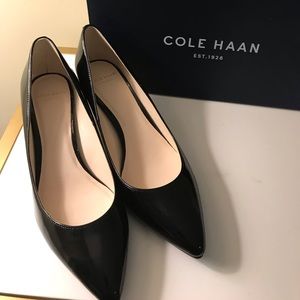 Cole Haan: black patent kitten heels BNIB